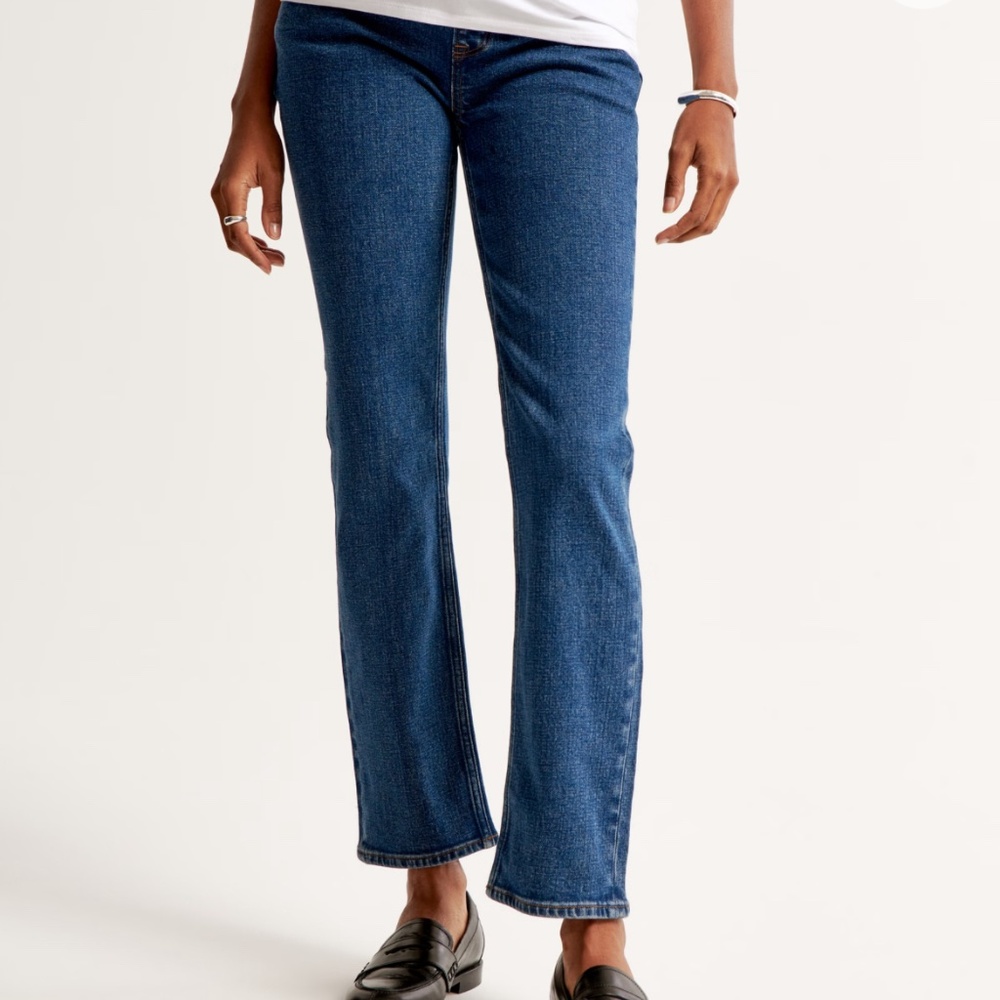 Abercrombie & Fitch Women's Blue Straight Leg Jeans size 27